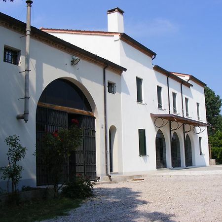 Villa Gaudio Ponte San Nicolò Exterior foto